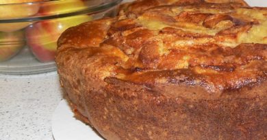 A Family Recipe From NYC’s Beloved Bakery’s Owner: Grandma’s Apple Cake A Family Recipe From NYC’s Beloved Bakery’s Owner: Grandma’s Apple Cake